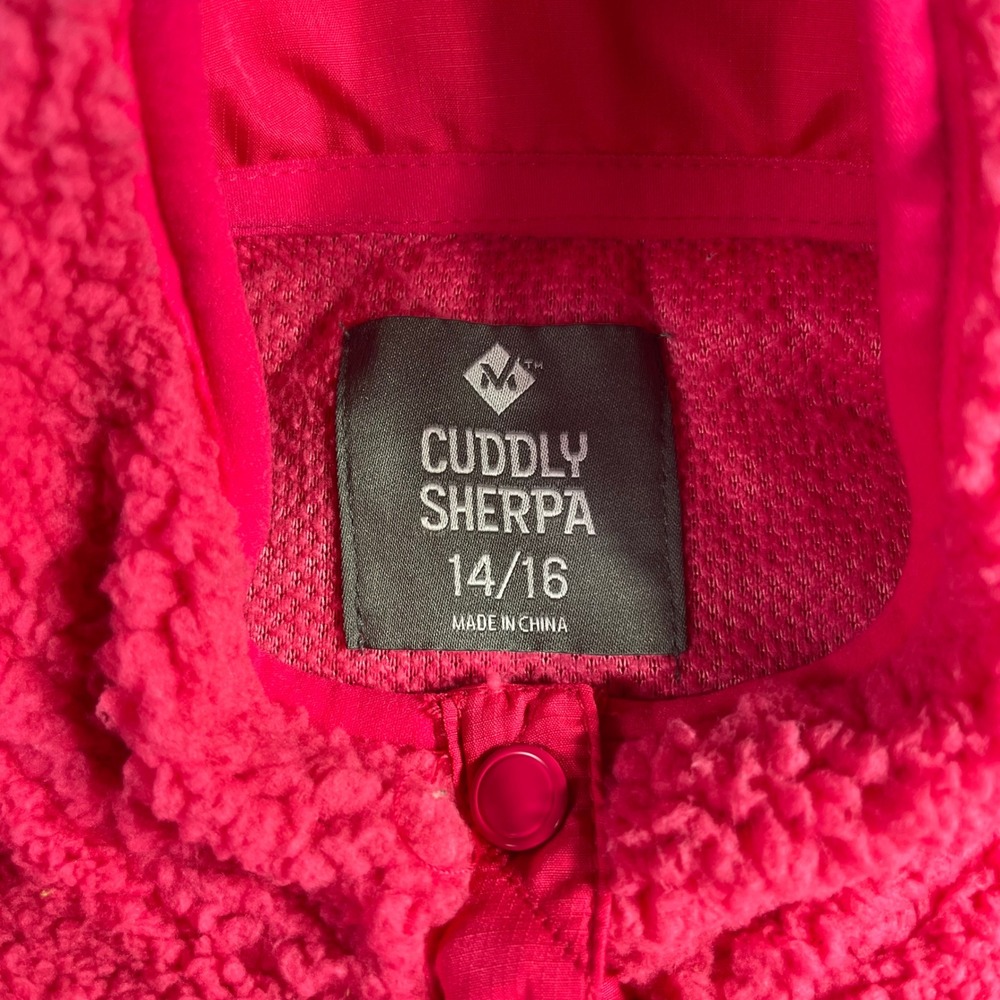 Cuddly Sherpa Pullover Girls Youth Button Up Fleece Pink Top Size 14/16 - Picture 2 of 6